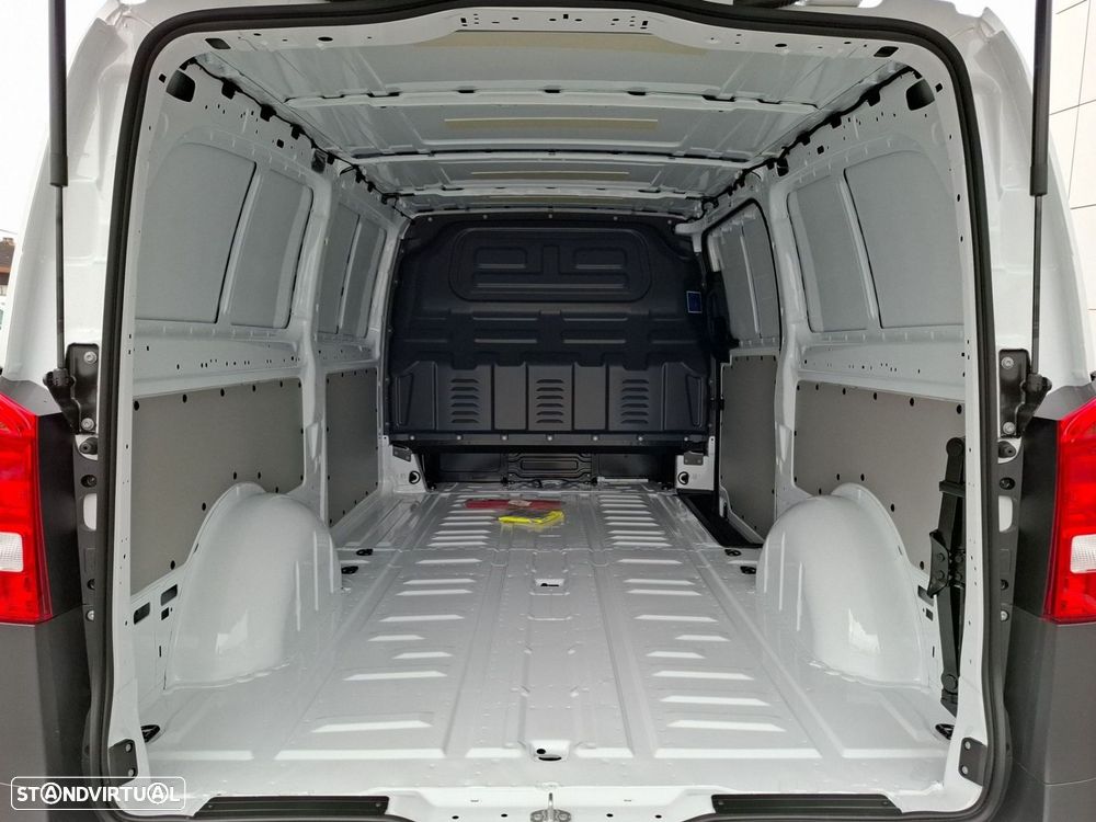 Mercedes-Benz Vito - 26