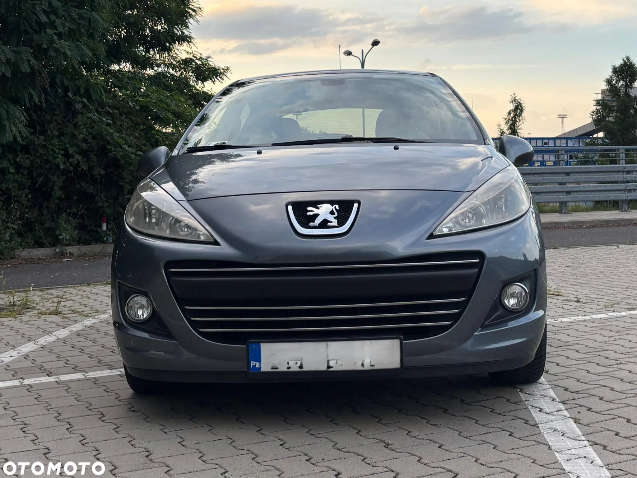Peugeot 207 1.6 VTi Premium - 2