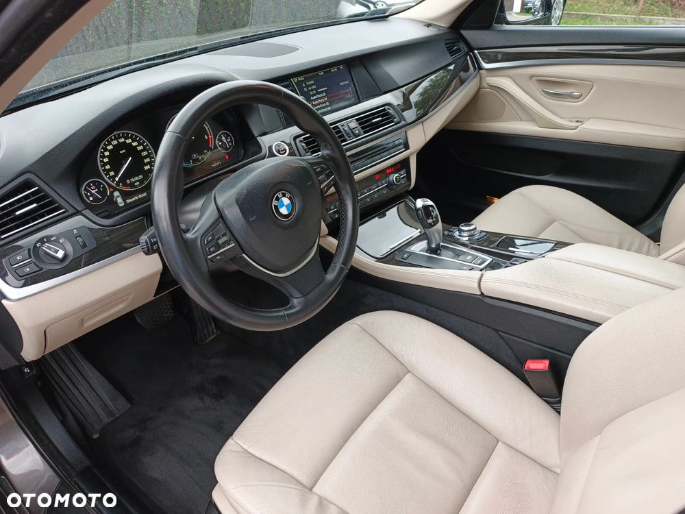 BMW Seria 5 - 13