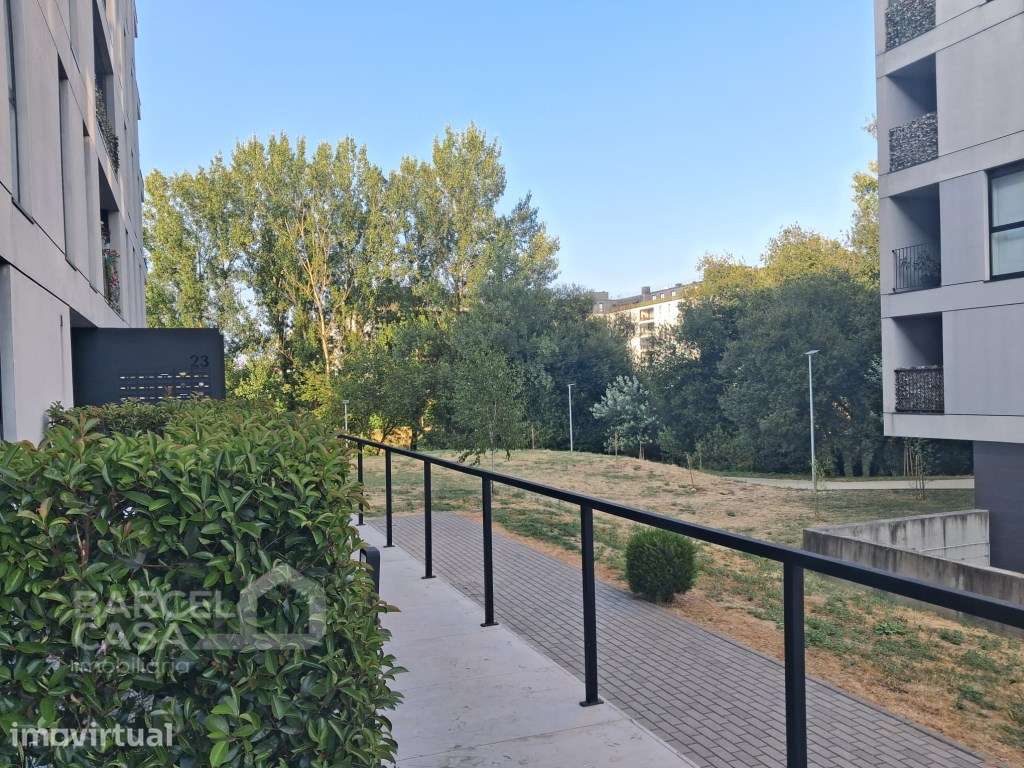 T2 de Luxo Último Piso em Real - Braga | Terraço de 45 m² + Box par... - Grande imagem: 3/27
