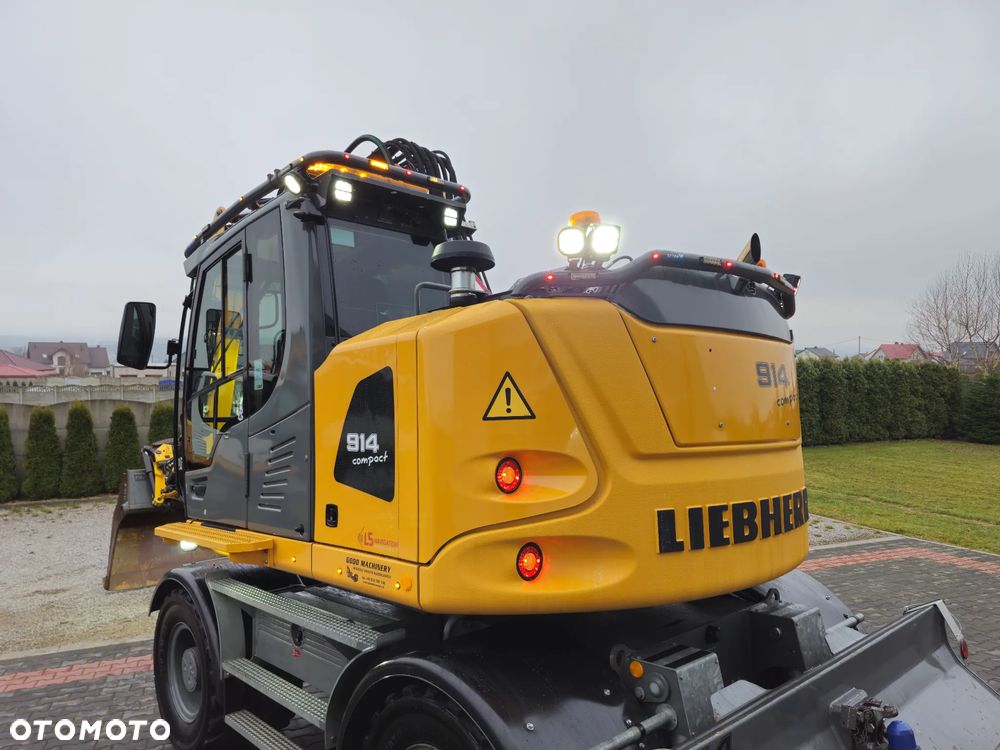 Liebherr A 914 Compact - 9
