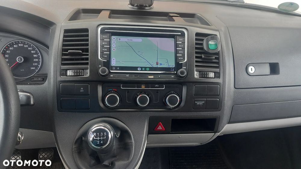 Volkswagen Transporter - 16