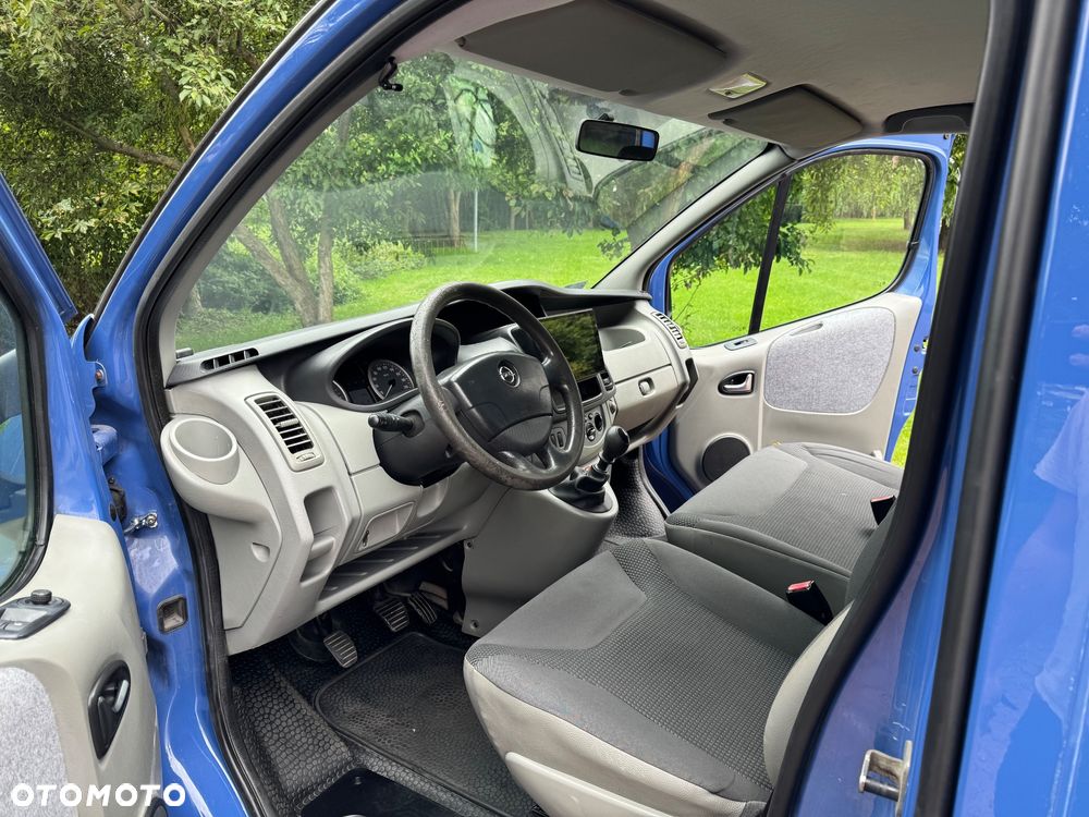 Opel Vivaro L1H1 DPF Tour - 10