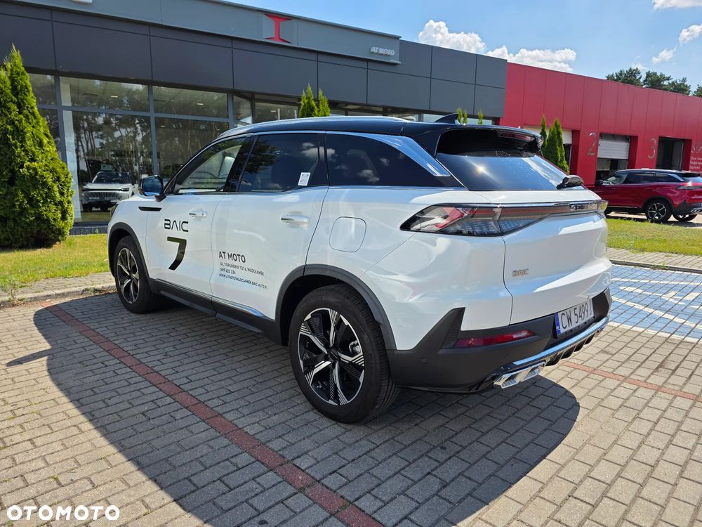 BAIC 7 1.5T Luxury Plus DCT - 8