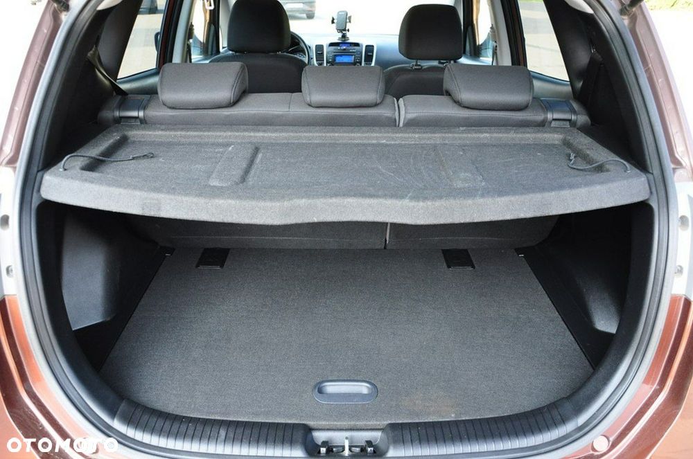 Hyundai ix20 - 25