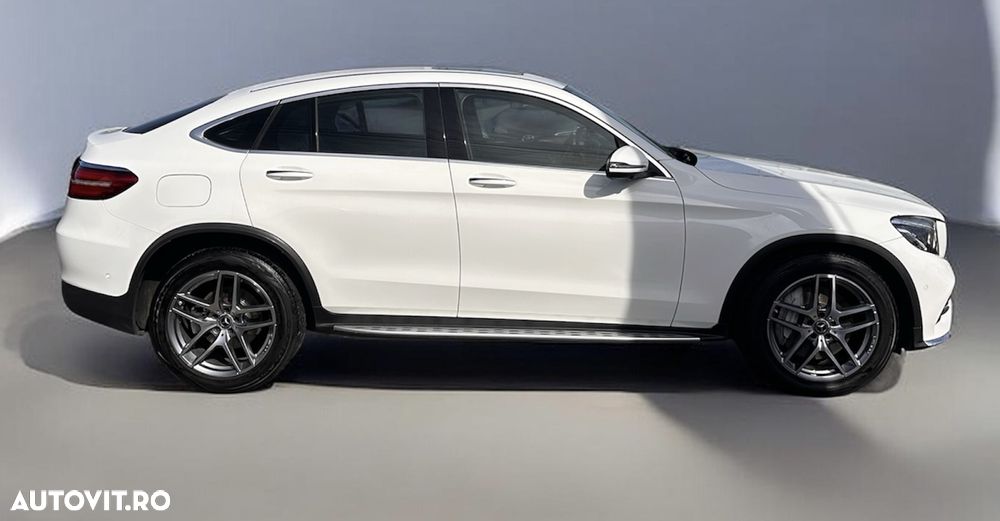 Mercedes-Benz GLC Coupe 220 d 4Matic 9G-TRONIC AMG Line - 5
