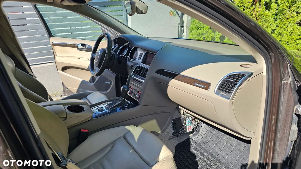 Audi Q7 4.2 TDI DPF Quattro Tiptronic - 23