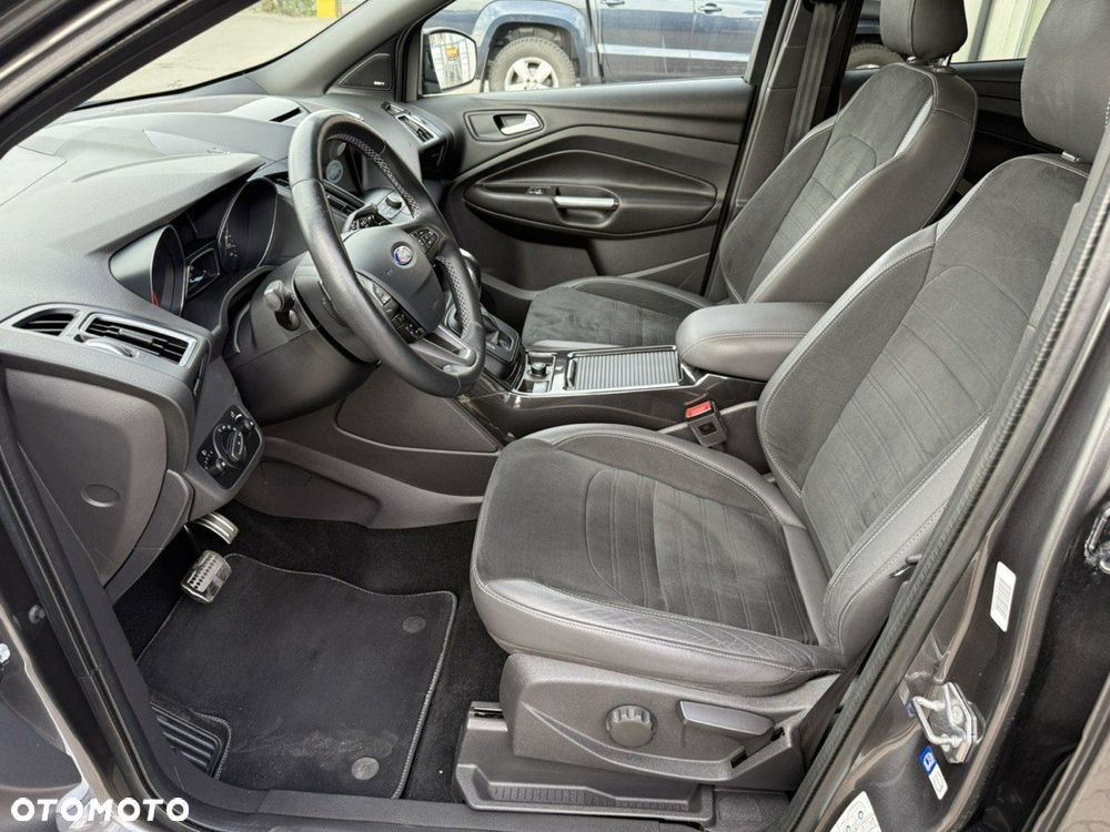 Ford Kuga 2.0 TDCi AWD ST-Line - 21