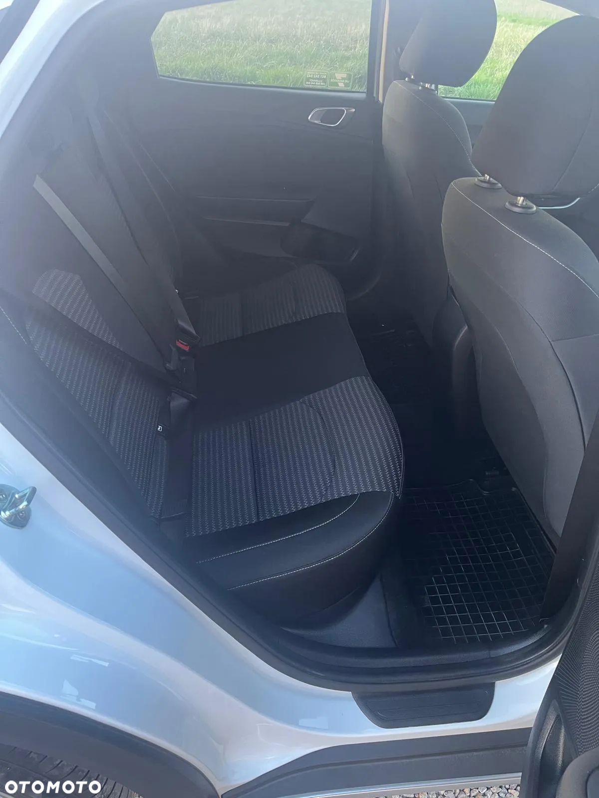 Kia XCeed 1.5 T-GDI M - 11