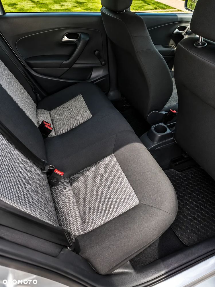 Volkswagen Polo 1.2 Trendline - 12