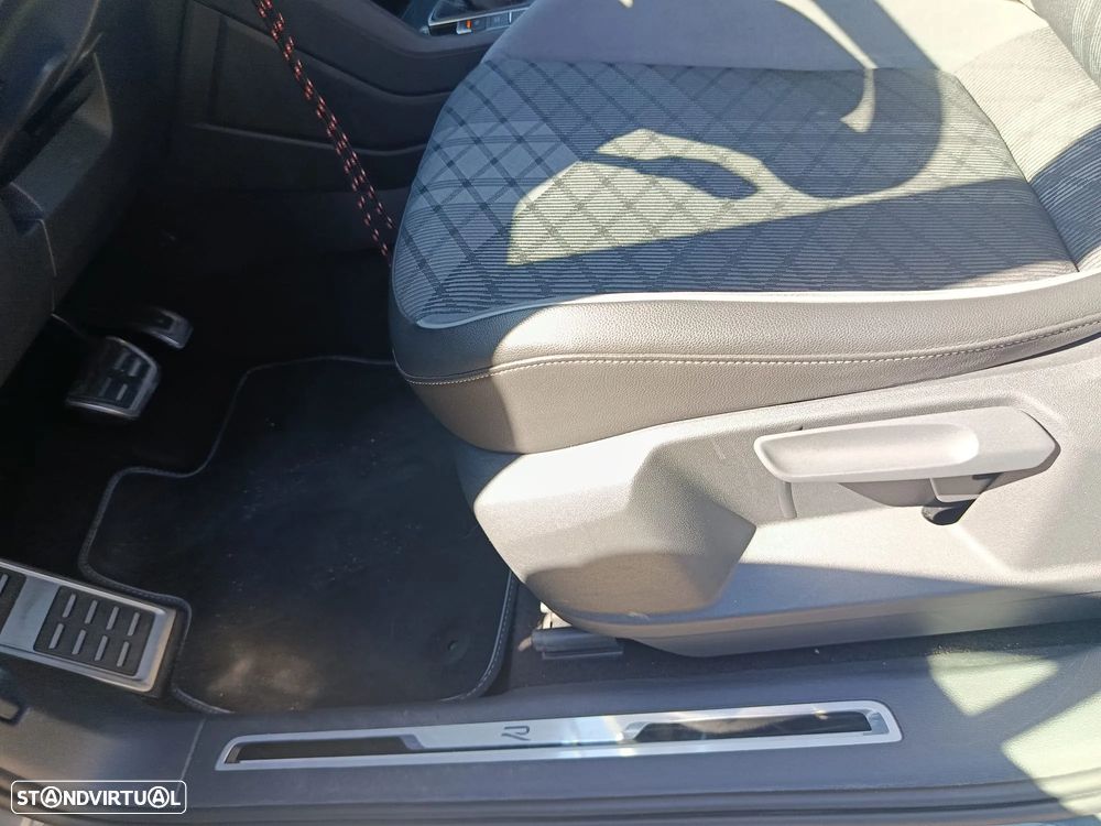 VW Tiguan 1.4 eHybrid OPF DSG R-Line - 28