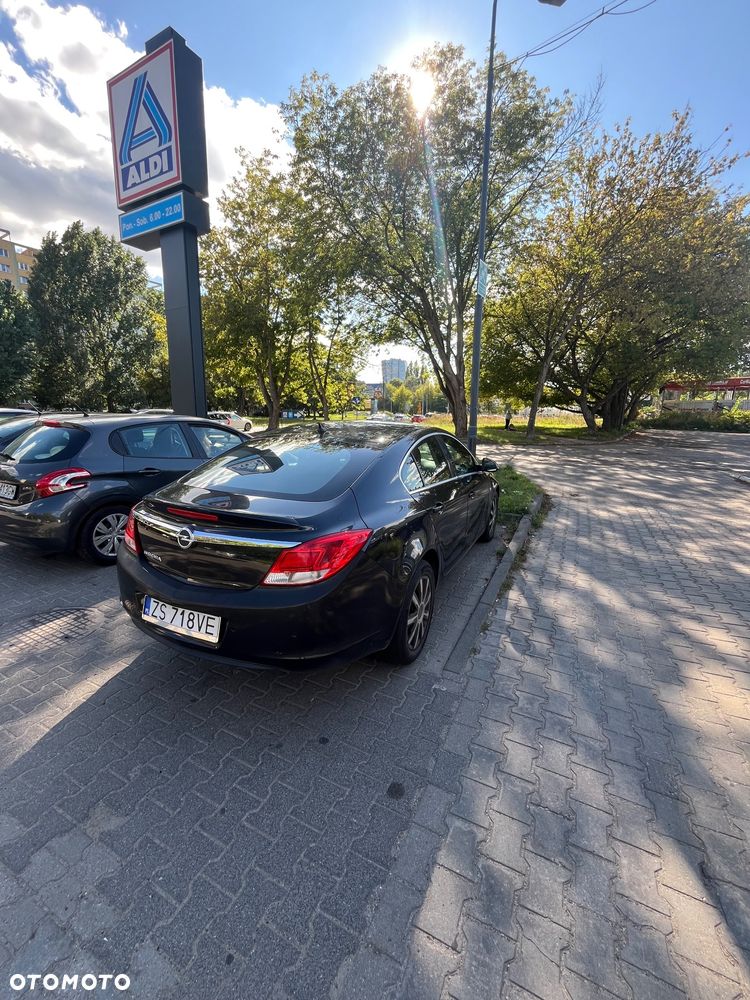 Opel Insignia 1.4 T Cosmo S&S - 3