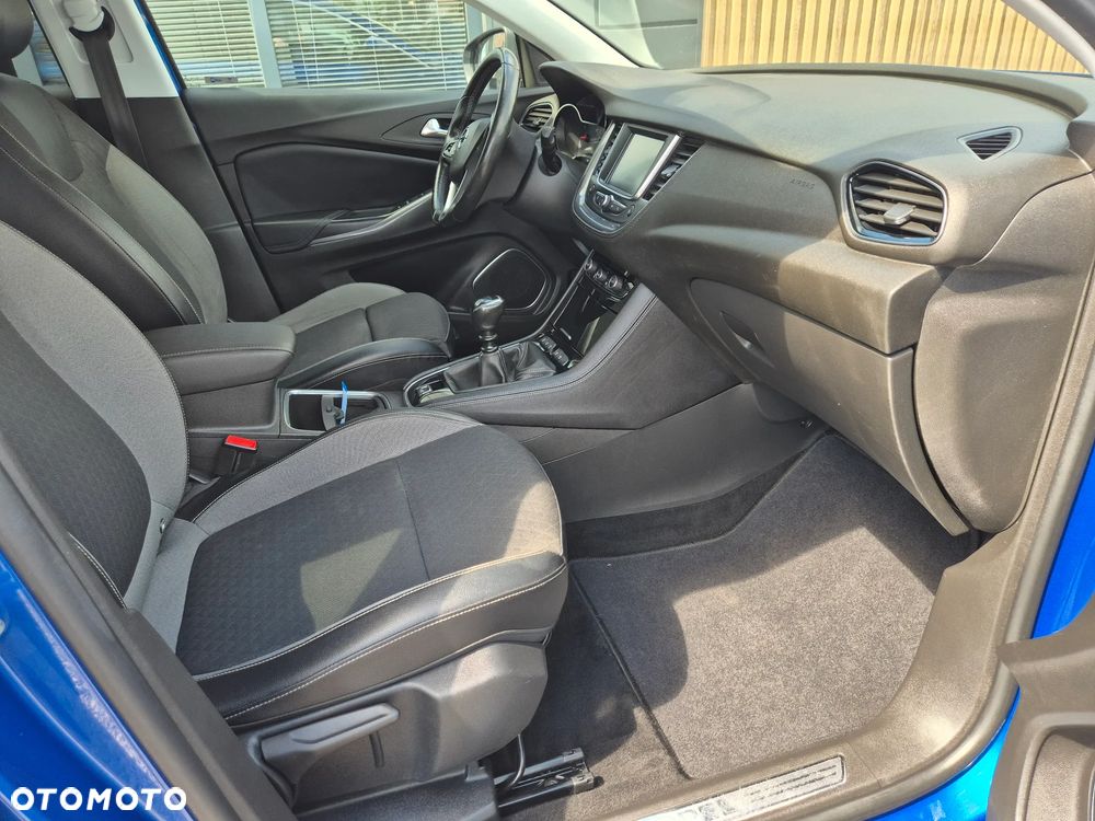 Opel Grandland X 1.2 Start/Stop Business INNOVATION - 31