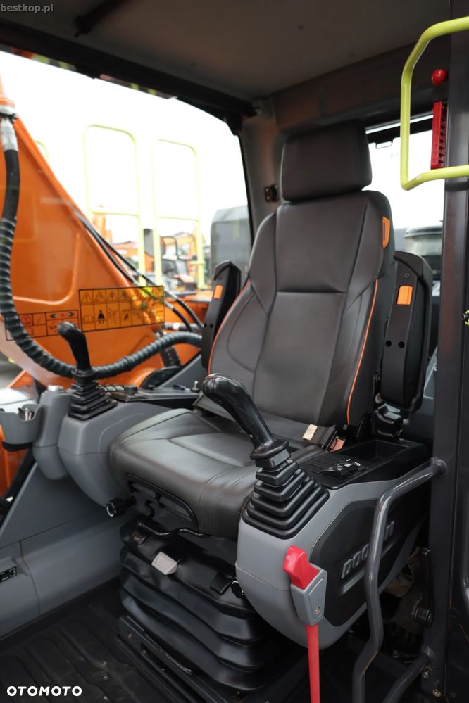 Doosan DX210LC-7 - 19