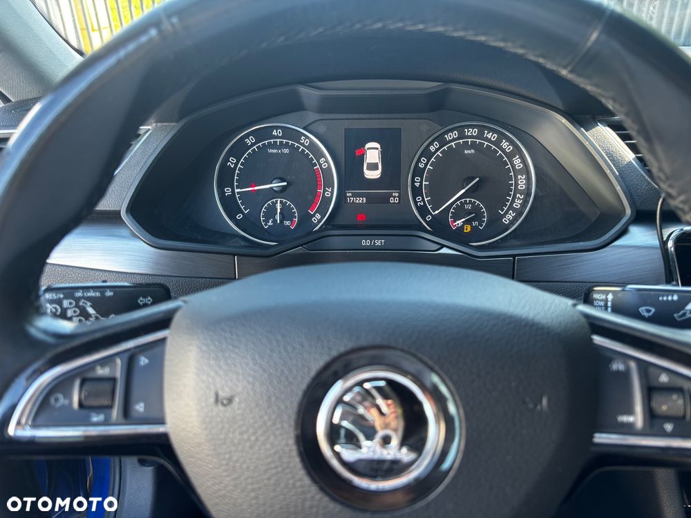 Skoda Superb 1.5 TSI Style - 14