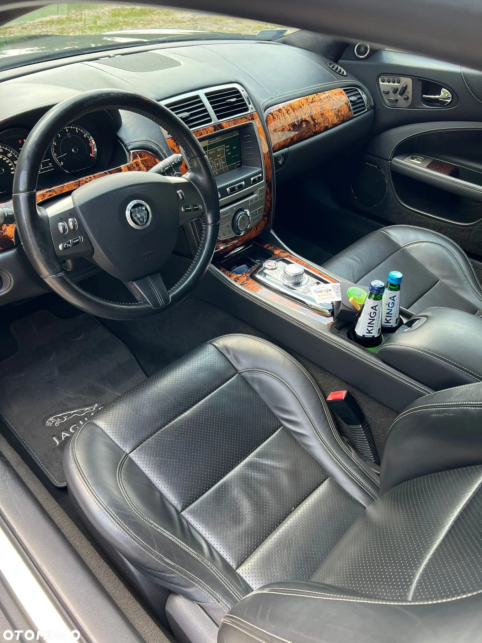 Jaguar XK 5.0 Coupe - 3