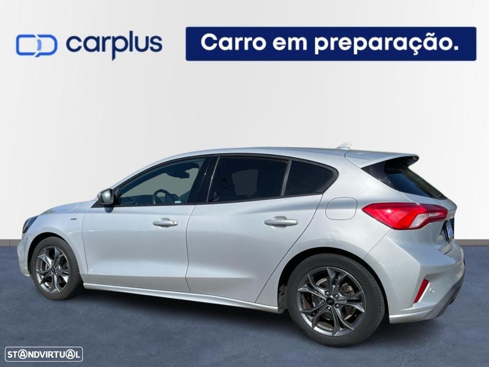 Ford Focus 1.0 EcoBoost MHEV ST-Line - 2