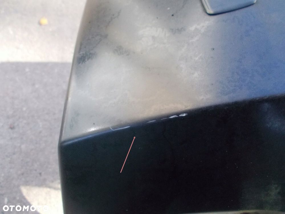 CADILLAC BLS ZDERZAK TYŁ Z PDC - 9