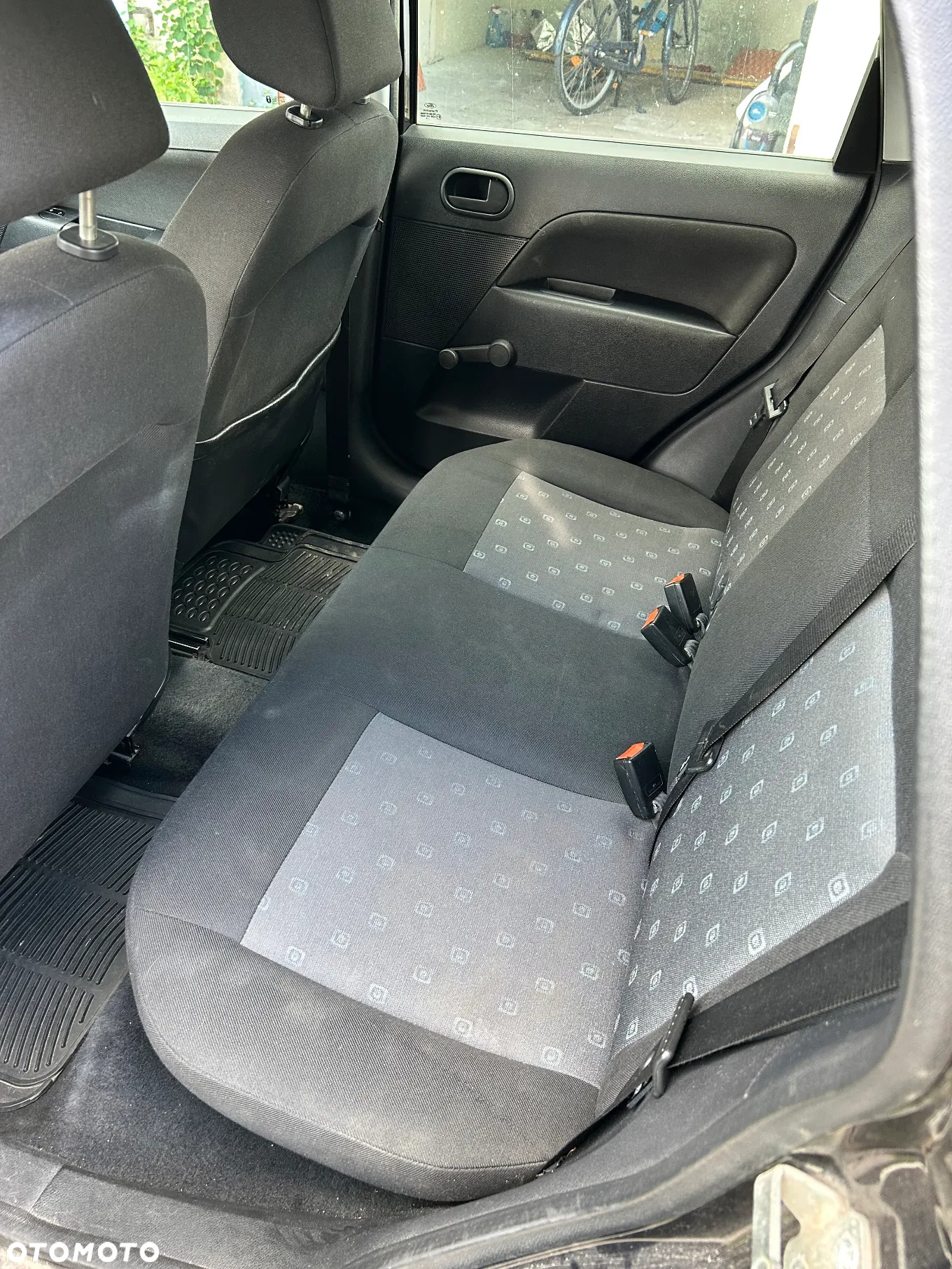 Ford Fiesta - 6