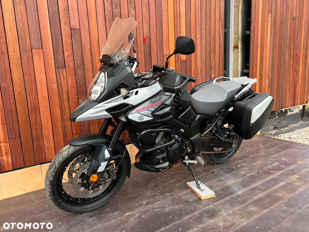 Suzuki V-STROM - 7