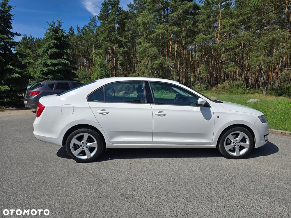 Skoda RAPID 1.6 TDI DPF Ambition DSG - 3