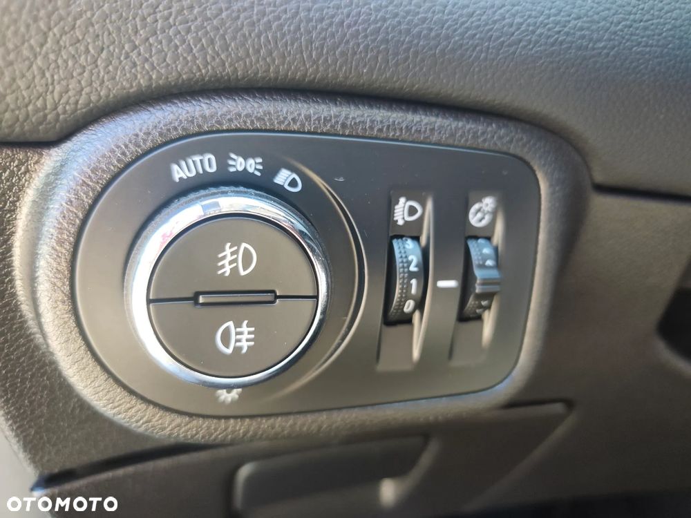 Opel Zafira 1.4 Turbo ON - 16