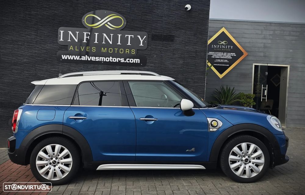 MINI Countryman Cooper SE ALL4 Auto - 4