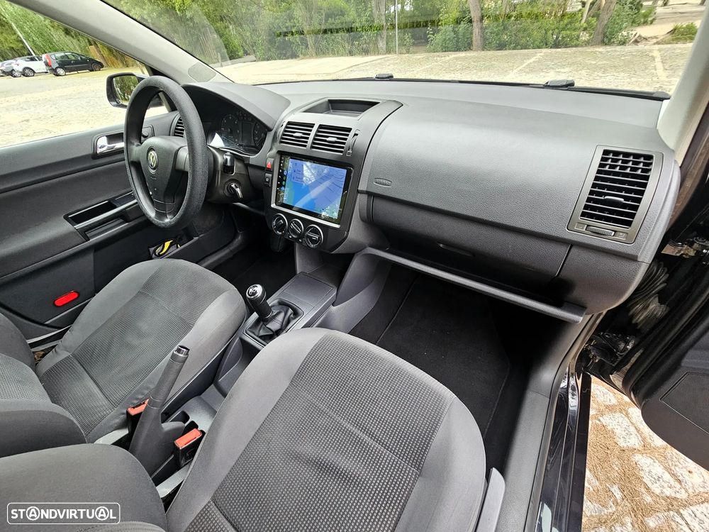 VW Polo 1.4 TDi Trendline - 25