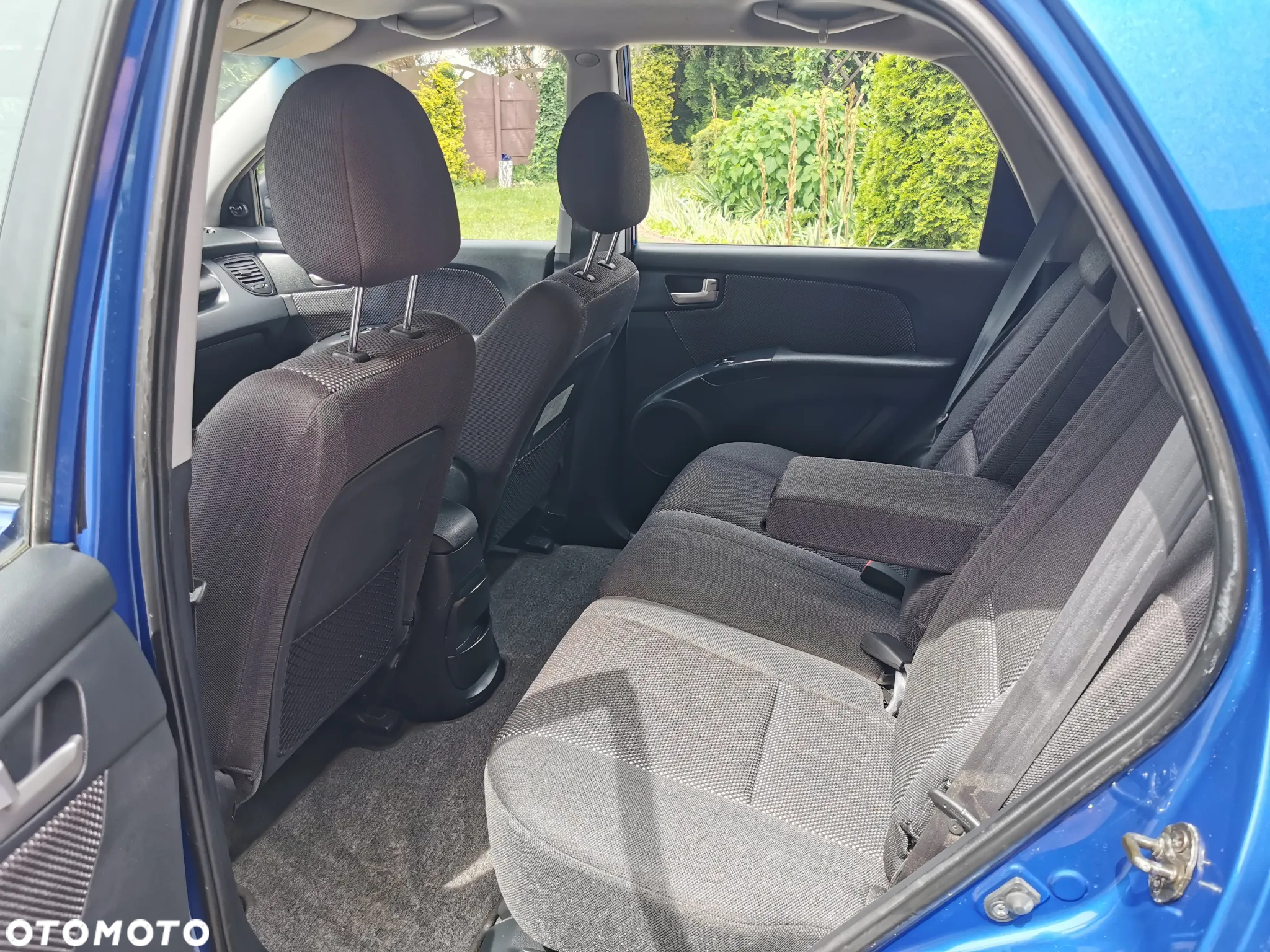 Kia Sportage 2.0 Tour + - 9