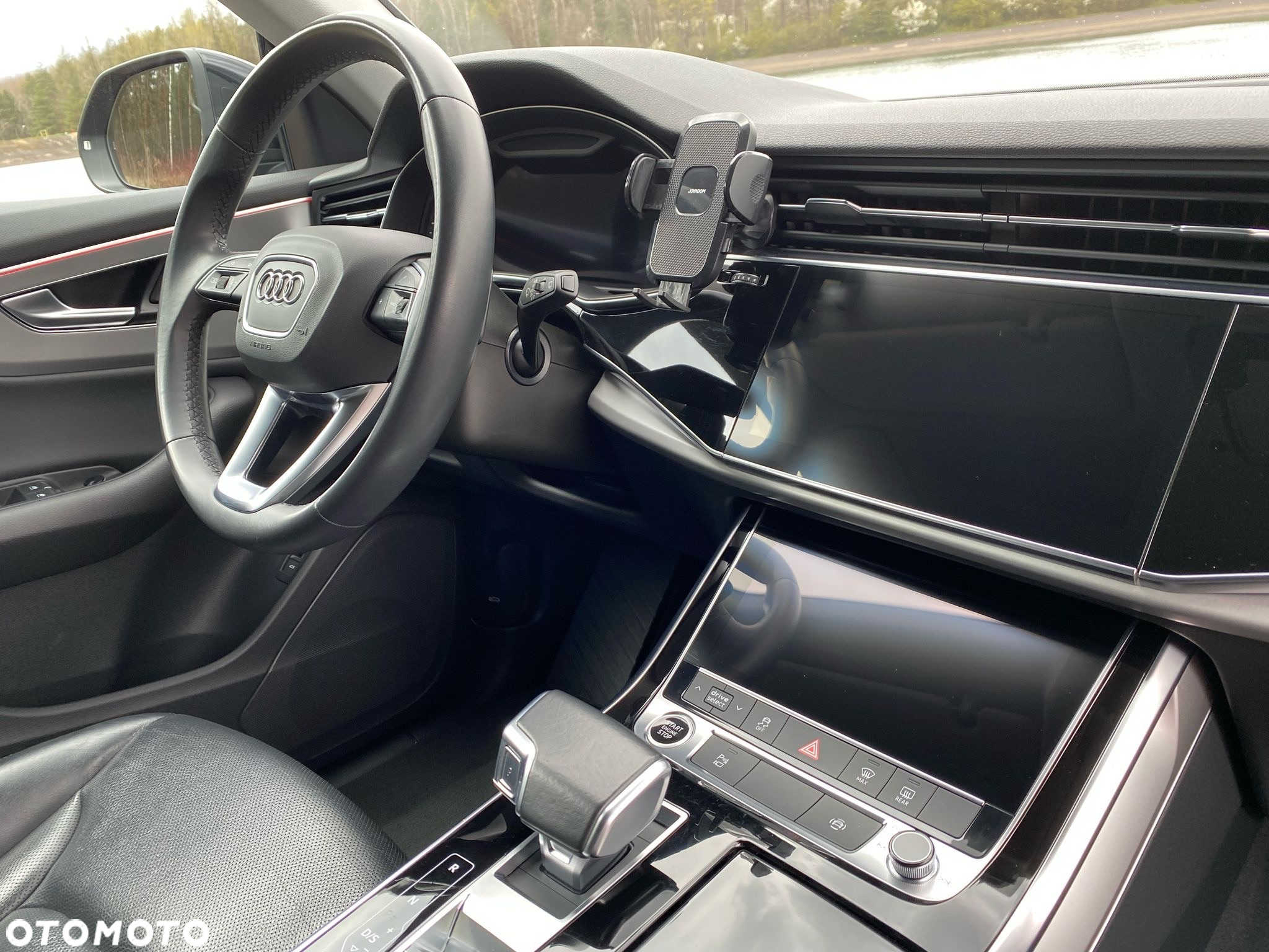 Audi Q8 - 16