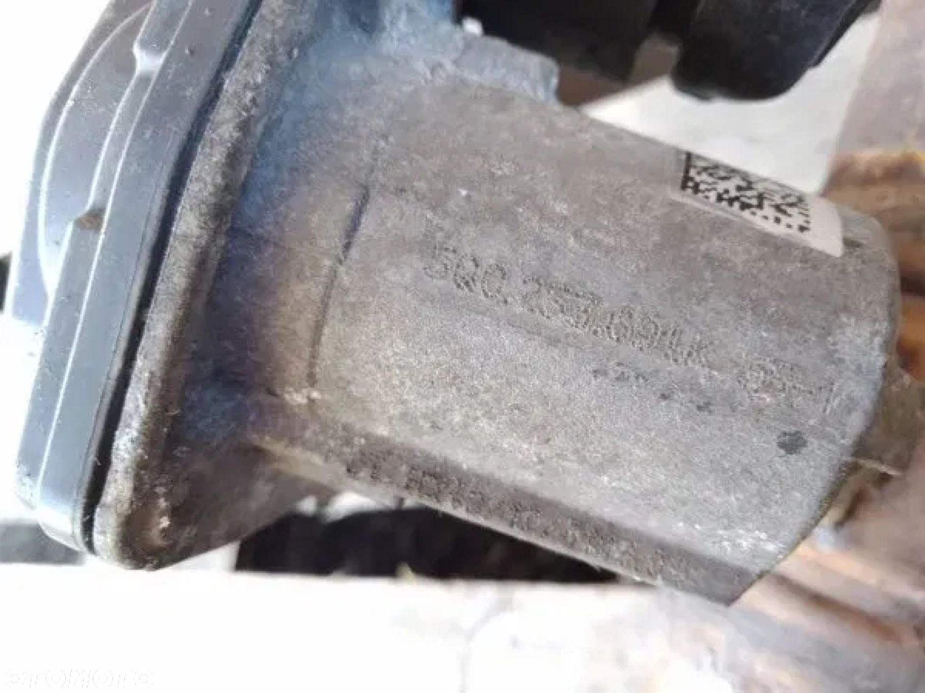 Przepustnica Wydechu Tłumik Seat Leon III Octavia III 2.0 TDI 5Q0253691K - 5
