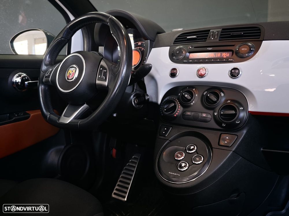 Abarth 500C 1.4 T-Jet Competizione - 40