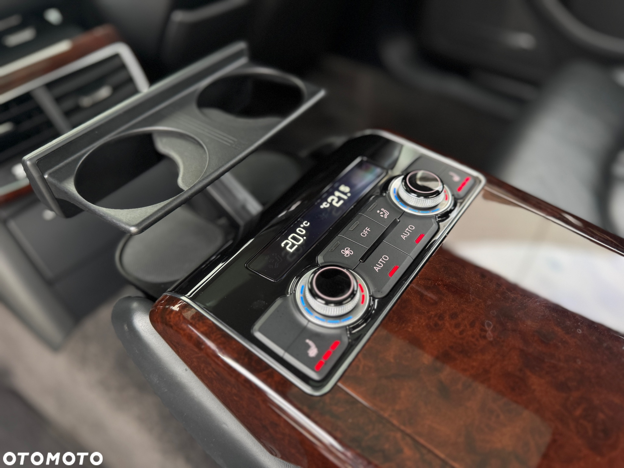 Audi A8 3.0 TDI L Quattro - 12