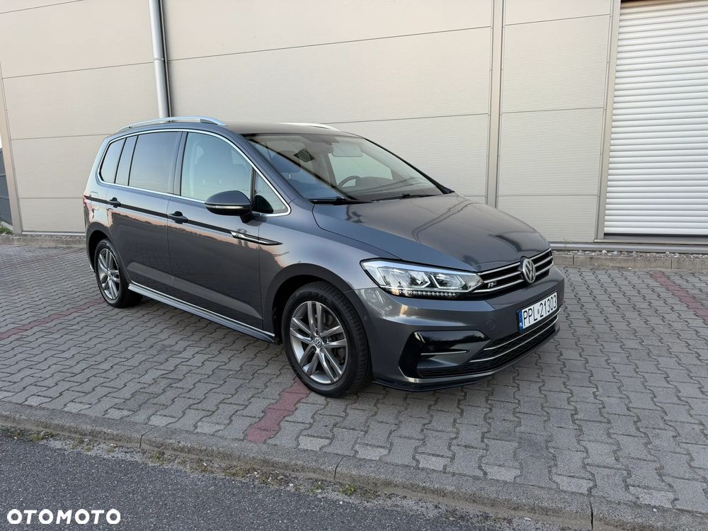 Volkswagen Touran - 1