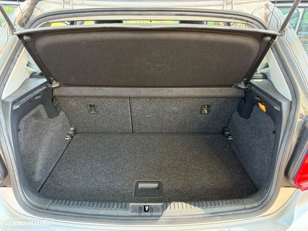 VW Polo - 16