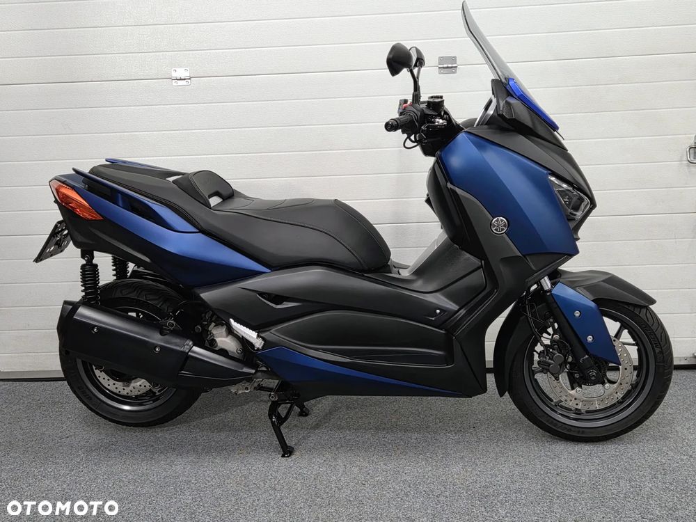 Yamaha X-max - 4