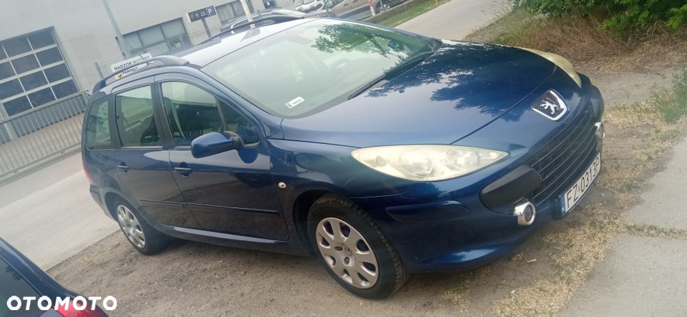 Peugeot 307 - 1