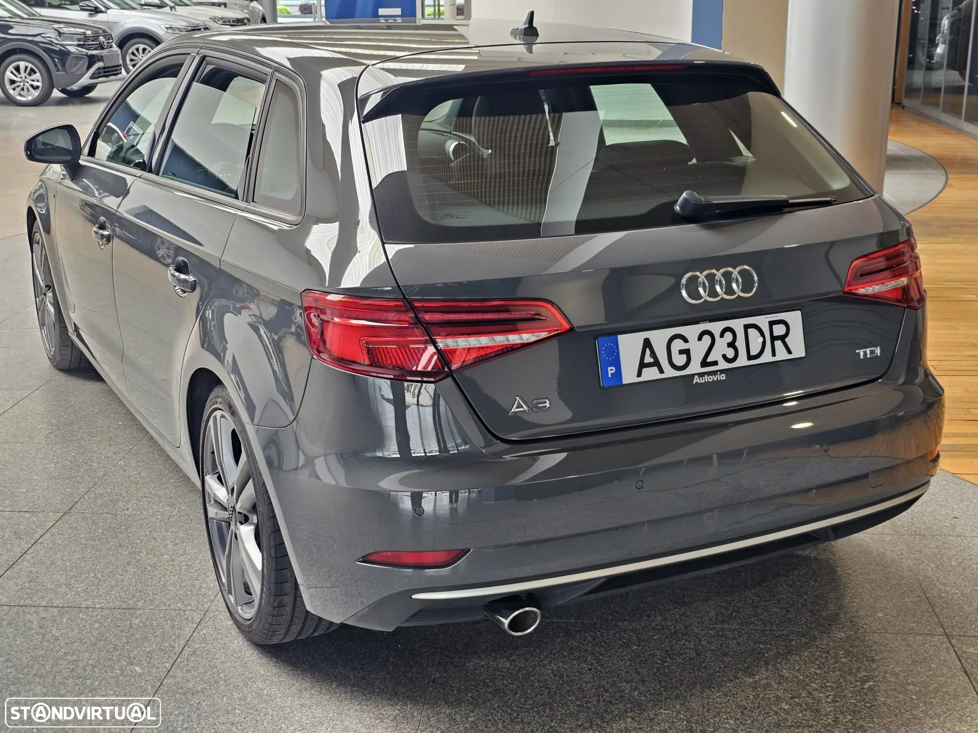 Audi A3 Sportback 1.6 TDI (clean diesel) S tronic S line Sport Pack - 3