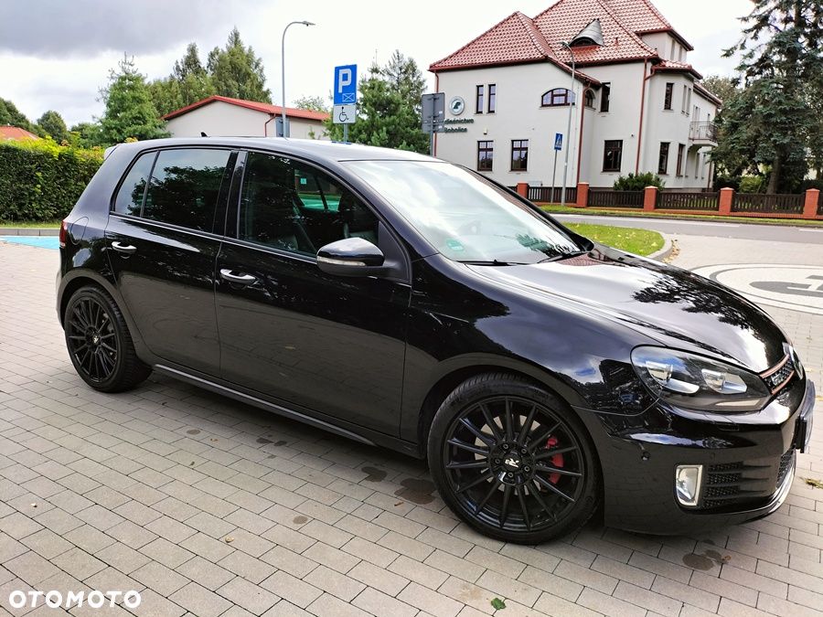 Volkswagen Golf 2.0 GTI DSG - 3