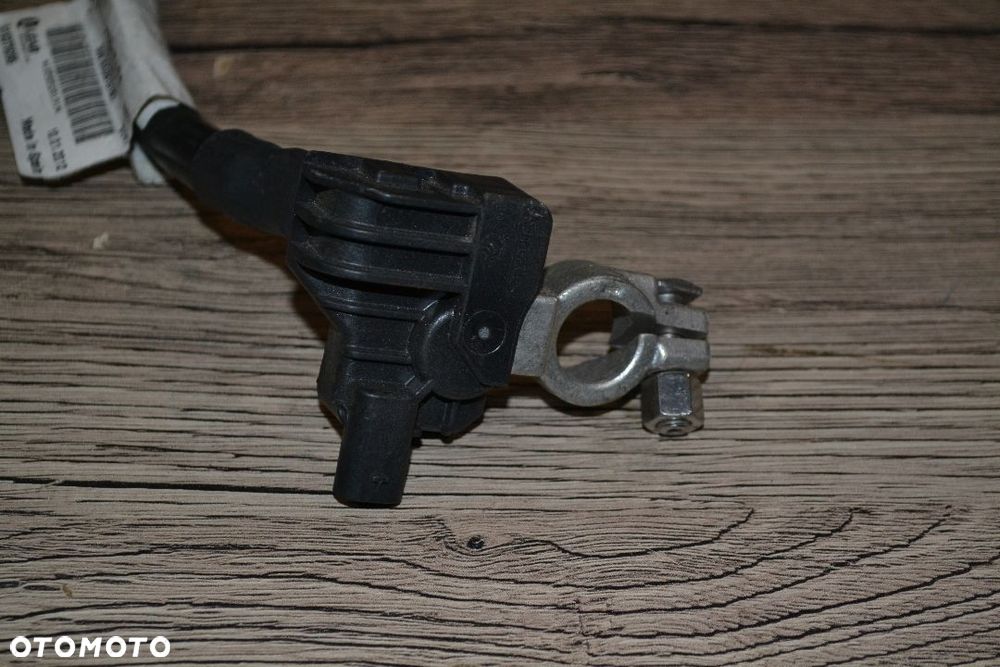 AUDI A1 A3 A4 B8 A5 A6 C7 A7 Q5 Q3 KLEMA MINUSOWA 8X0915181 - 2