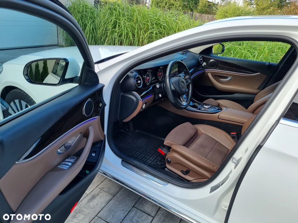 Mercedes-Benz Klasa E 200 d 9G-TRONIC - 13
