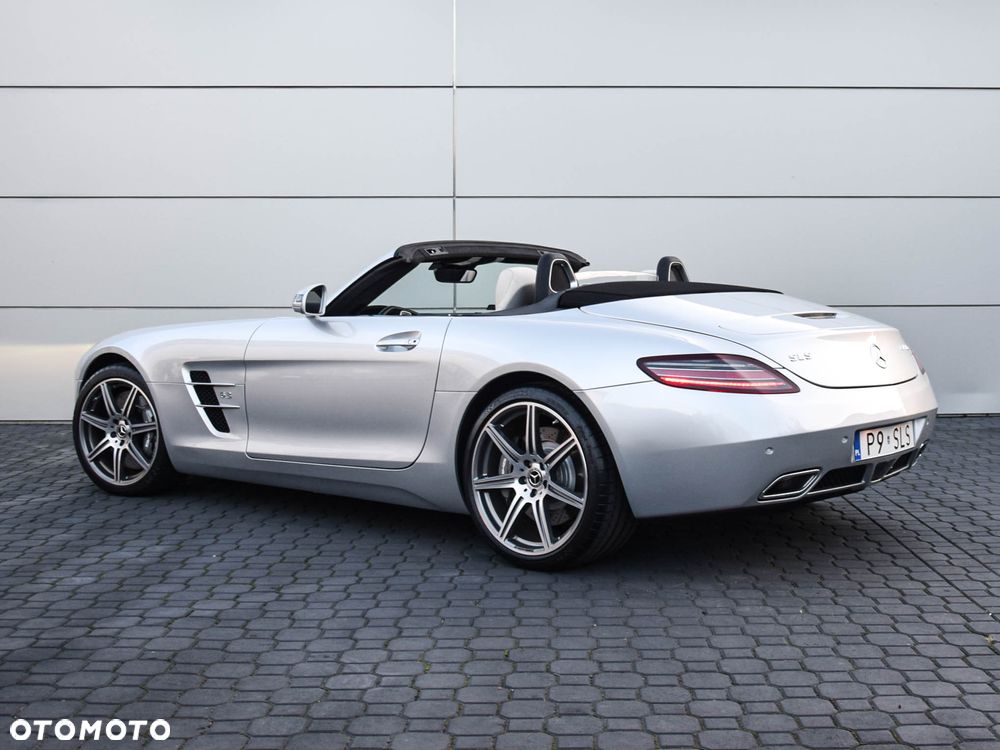 Mercedes-Benz SLS SPEEDSHIFT DCT - 4