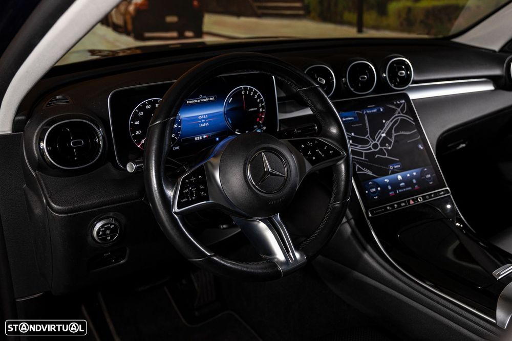 Mercedes-Benz C 300 e - 12