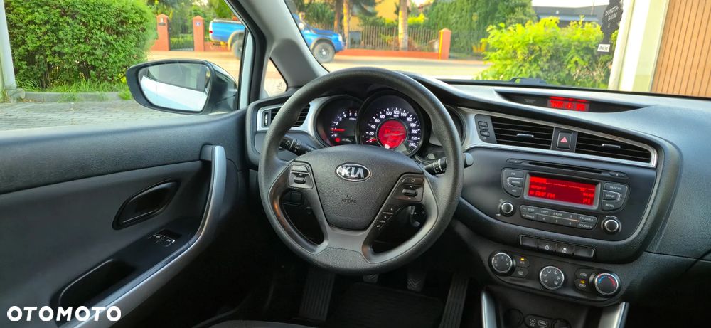 Kia Ceed 1.4 CRDi M - 25