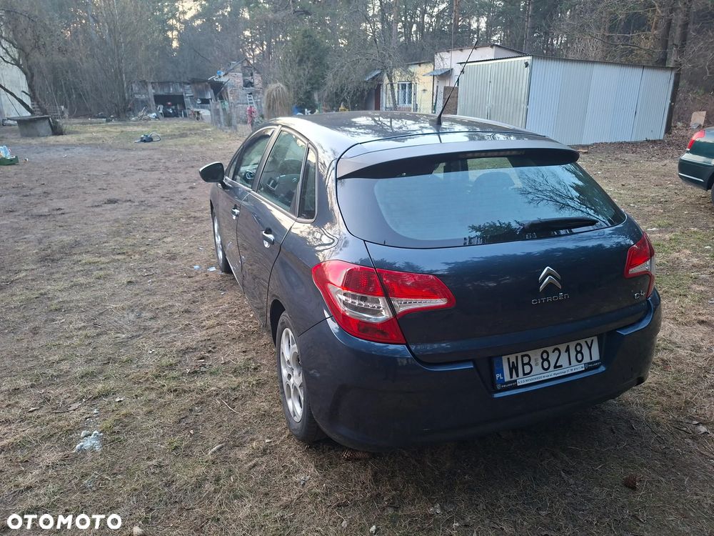 Citroën C4 VTi 95 Attraction - 12