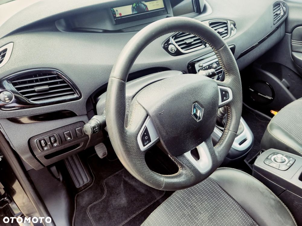 Renault Scenic TCe 130 Bose Edition - 20