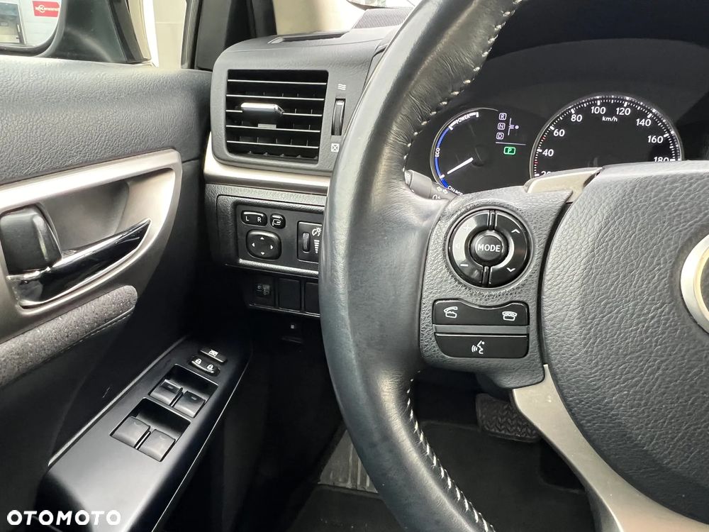 Lexus CT 200h Elegance - 13