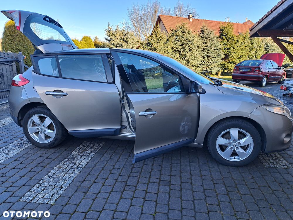 Renault Megane 1.6 16V 110 Dynamique - 27