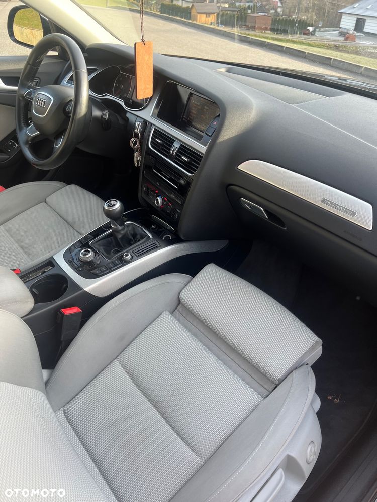 Audi A4 Allroad 2.0 TDI Quattro - 12