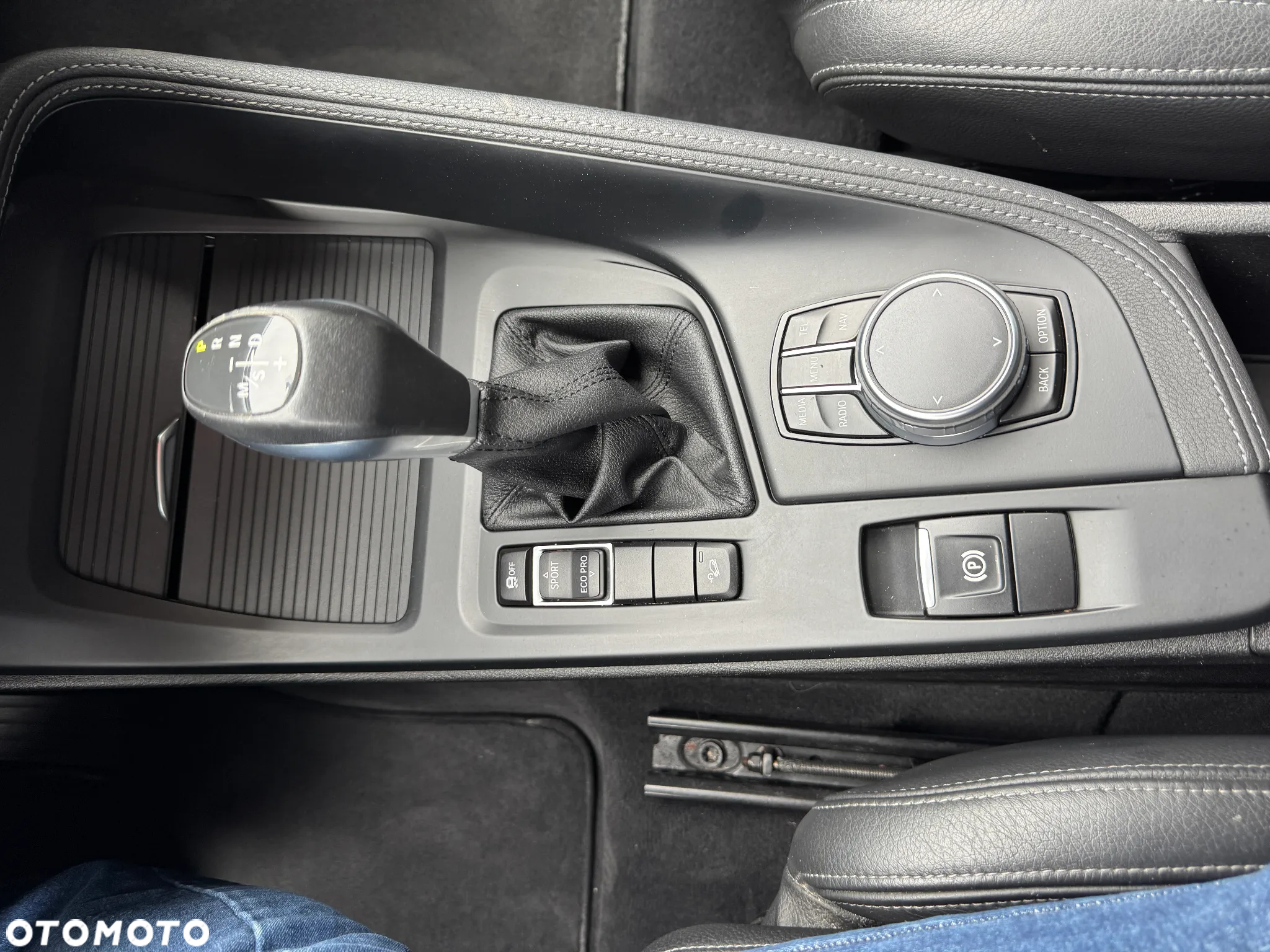 BMW X1 - 32